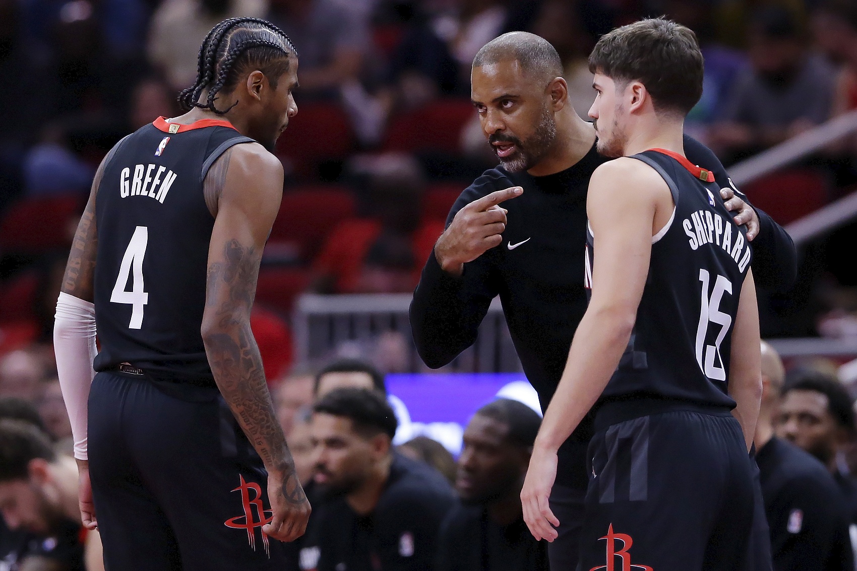 Nine Gaming-关于休斯敦火箭围绕足总杯伤情更新底特律活塞回应争议备战全明星赛，里尔内部会议纪要流出——今夜临场应变看傻球迷的信息