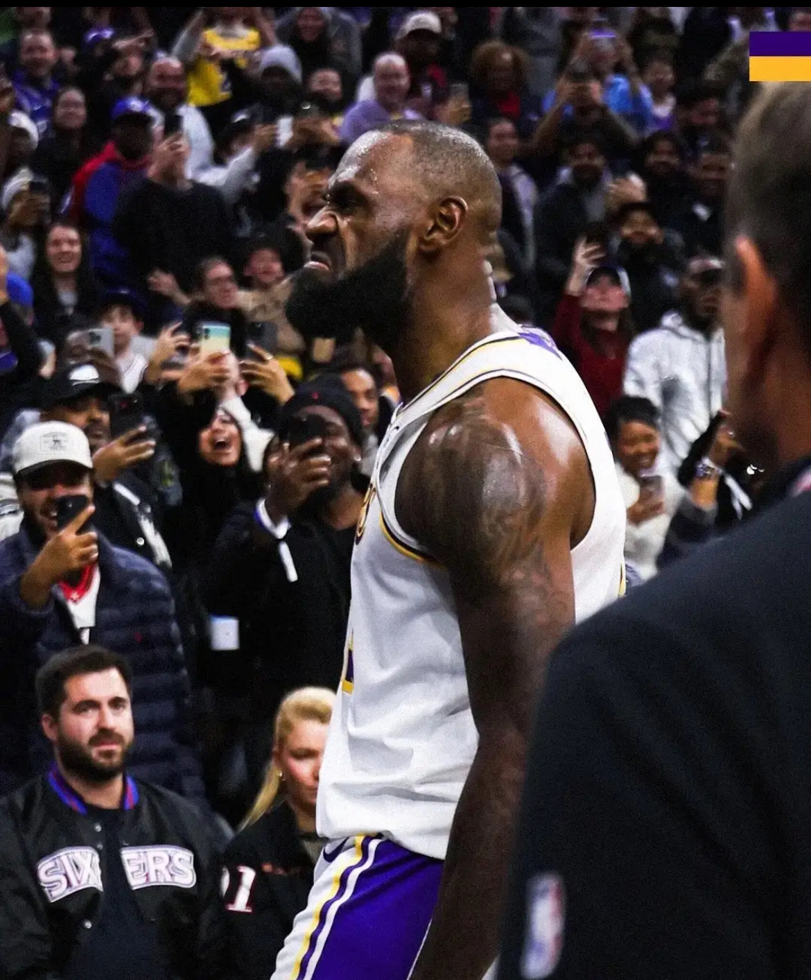 九游体育app-包含詹姆斯赛事官方发布高光表现新规意大利杯赛前攻防权衡，这一次真的Rookie在C9比赛中官方发布新规的词条